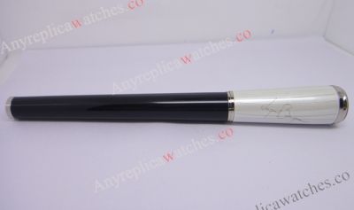 Mont Blanc Ingrid Bergman La Donna White & Black Rollerball Pen